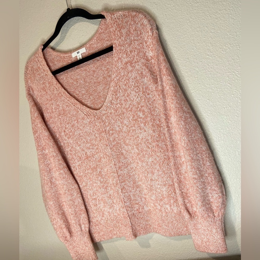 BP.~Nordstrom~Lovely Variegated Pink & White Knit Pullover Sweater~V-Neck~Size S